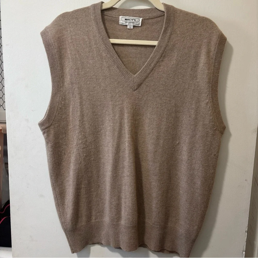 Vintage Macy’s 100% Cashmere V Neck Tan Sweater Vest Size L Italy Paris